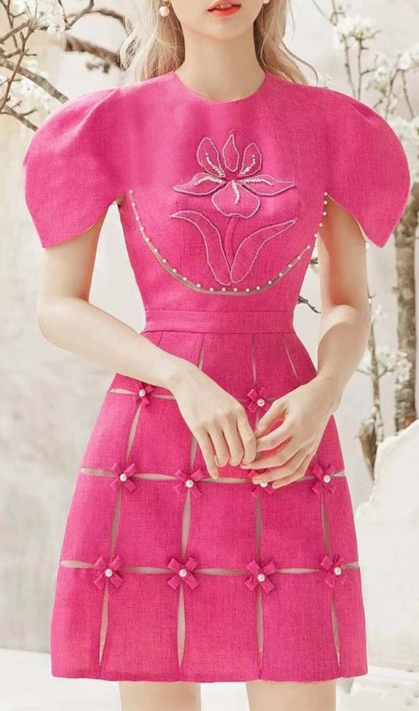 3D FLOWER O NECK MINI DRESS IN PINK DRESS OH CICI 