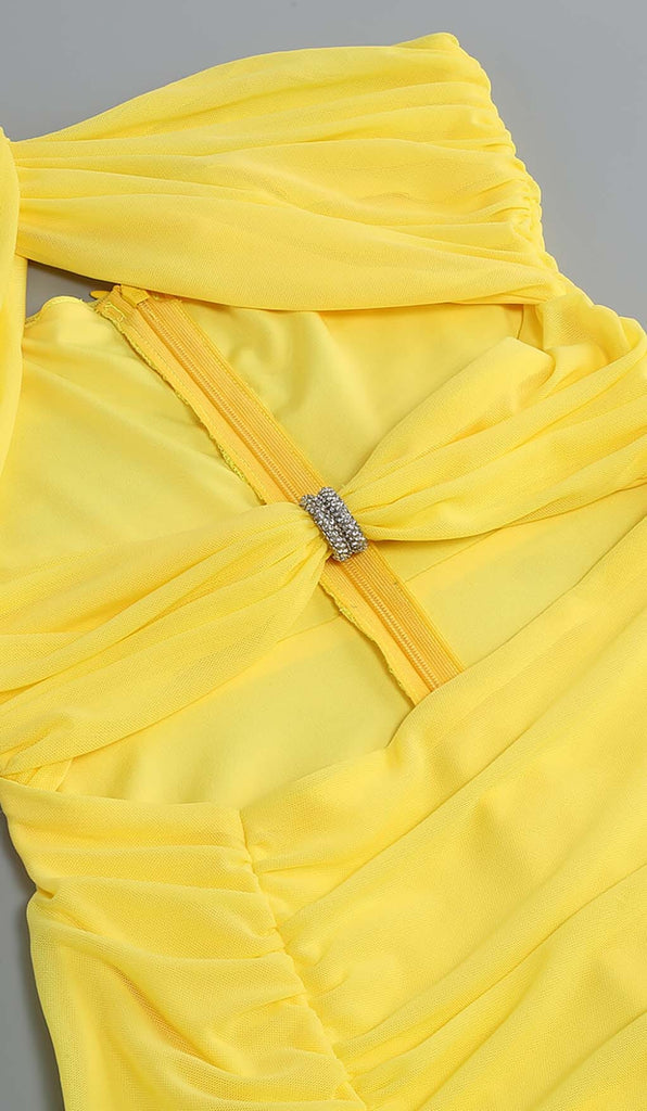 CUTOUT ONE-SHOULDER MIDI DRESS IN LEMON DRESS OH CICI 