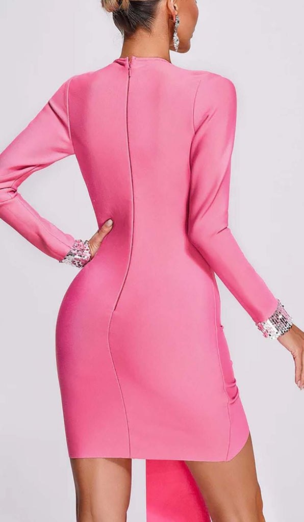 STRASS EMBELLISHED RUCHED MINI DRESS IN PINK DRESS ohcici 