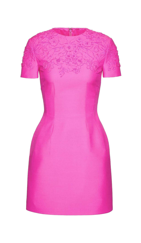 EMBROIDERED WAIST-TIGHTENING MINI DRESS IN PINK DRESS OH CICI